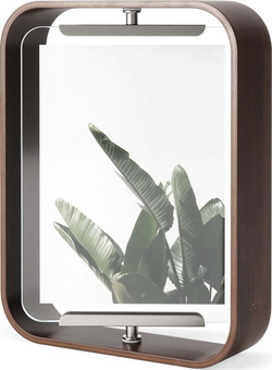 Tmavě hnědý dřevěný stojací rámeček 19x24 cm Bellwood – Umbra