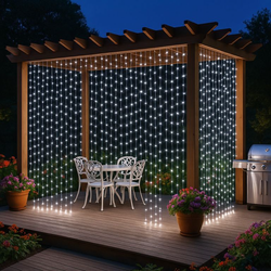 Vánoční osvětlení - světelný závěs - 3x3 m studená bílá 300 LED - VOLTRONIC® M59571